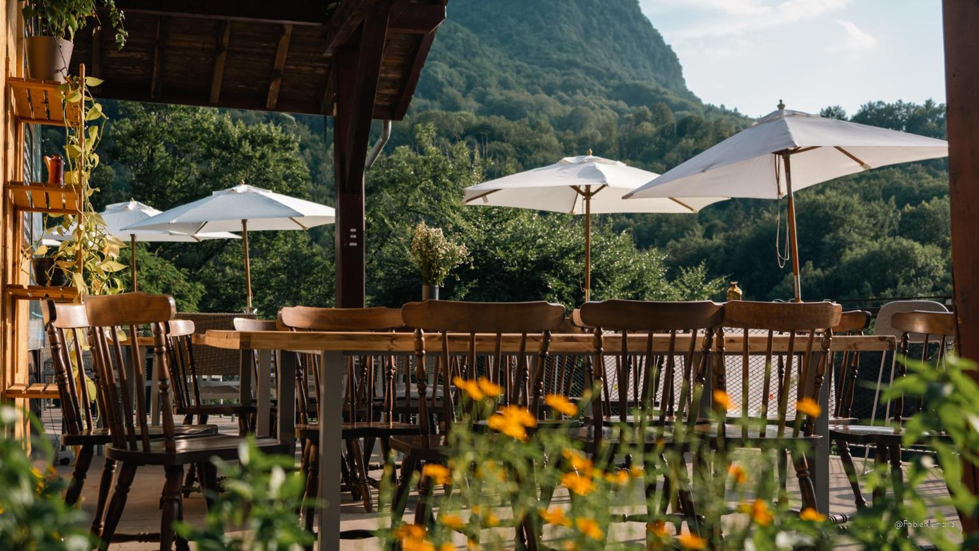 Auberge Du Pont De L'Abime Gruffy Ngoại thất bức ảnh